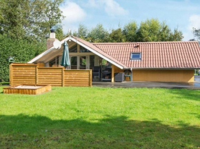 6 person holiday home in Hemmet